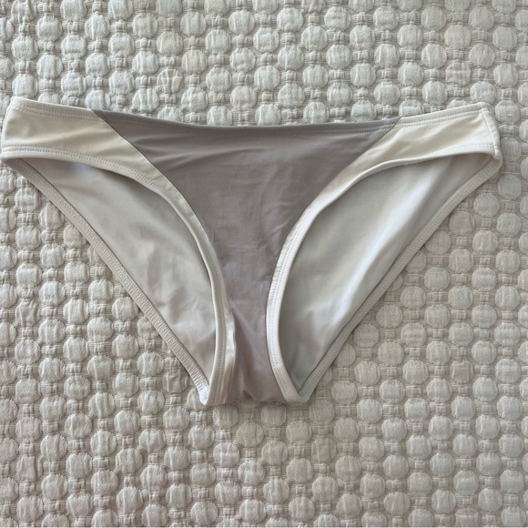 Flagpole swim bikini - Picture 2 of 8